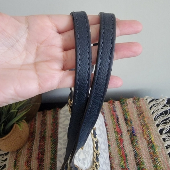 Michael kors shoulder bag chain tote - Picture 13 of 13